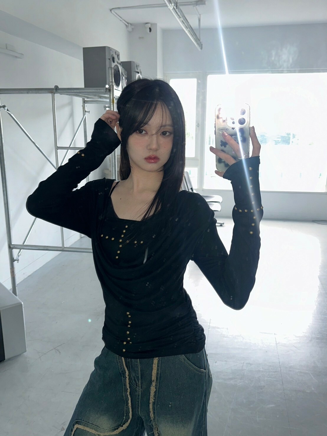 輕亞辣妹風 盪領十字铆丁修身set  2colors