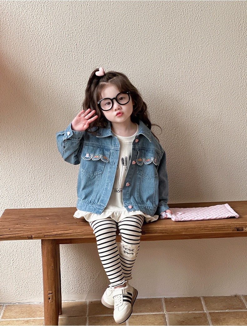 愛心扣牛仔外套