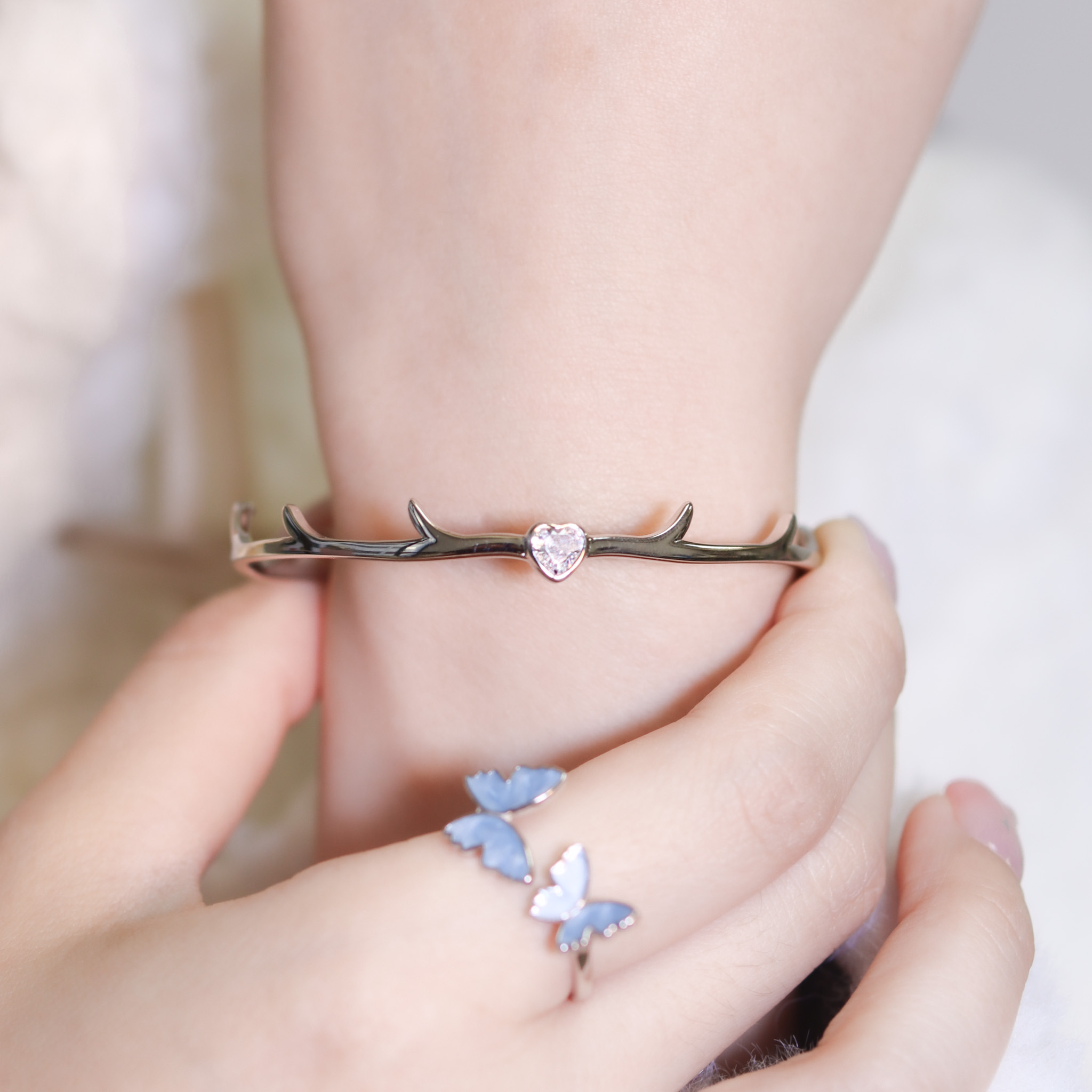 | 925純銀丨小鹿亂撞的心跳手鐲  | BR1263 |