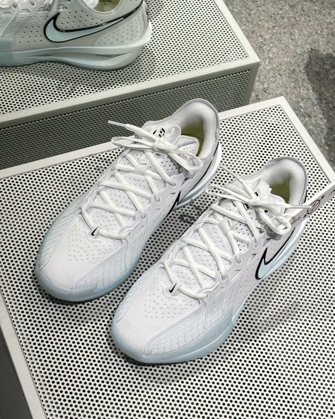 新品 NIKE G.T. CUT3 GLACIER BLUE 25cm NIKE GT CUT 3 ''Glacier Blue'' 白藍薄荷奶綠緩震DV2918-104
