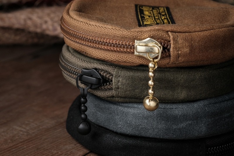 【METALIZE】復古上蠟帆布小圓小物包