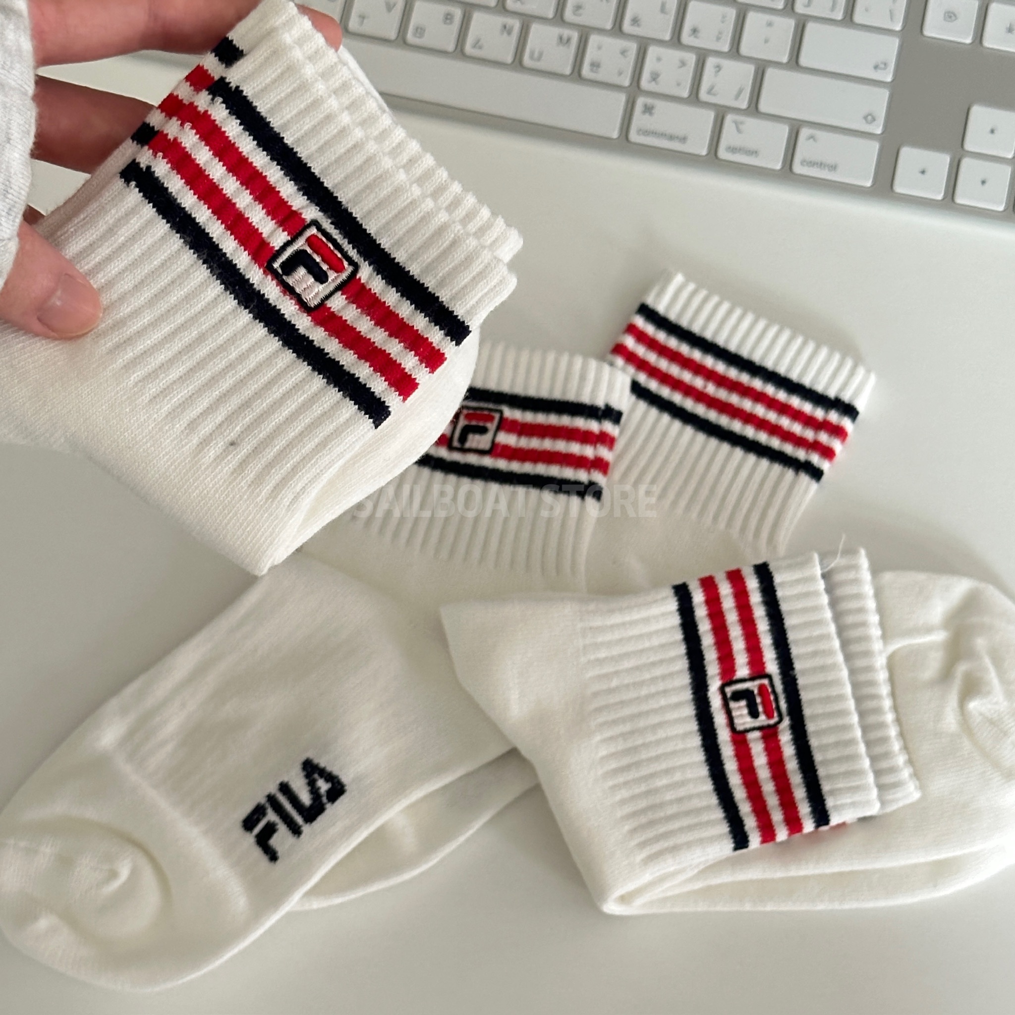 #現貨供應 FILA 刺繡 短襪 襪子