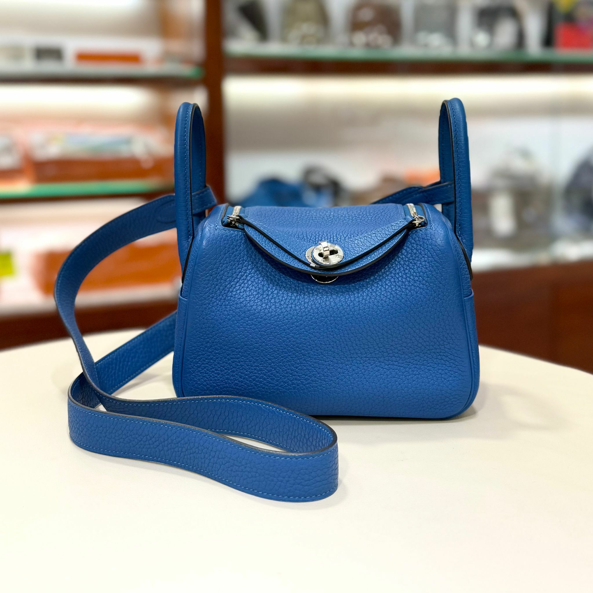 99%NEW二手HERMES MINI LINDY 藍色 TC皮/銀扣  #香榭站正品