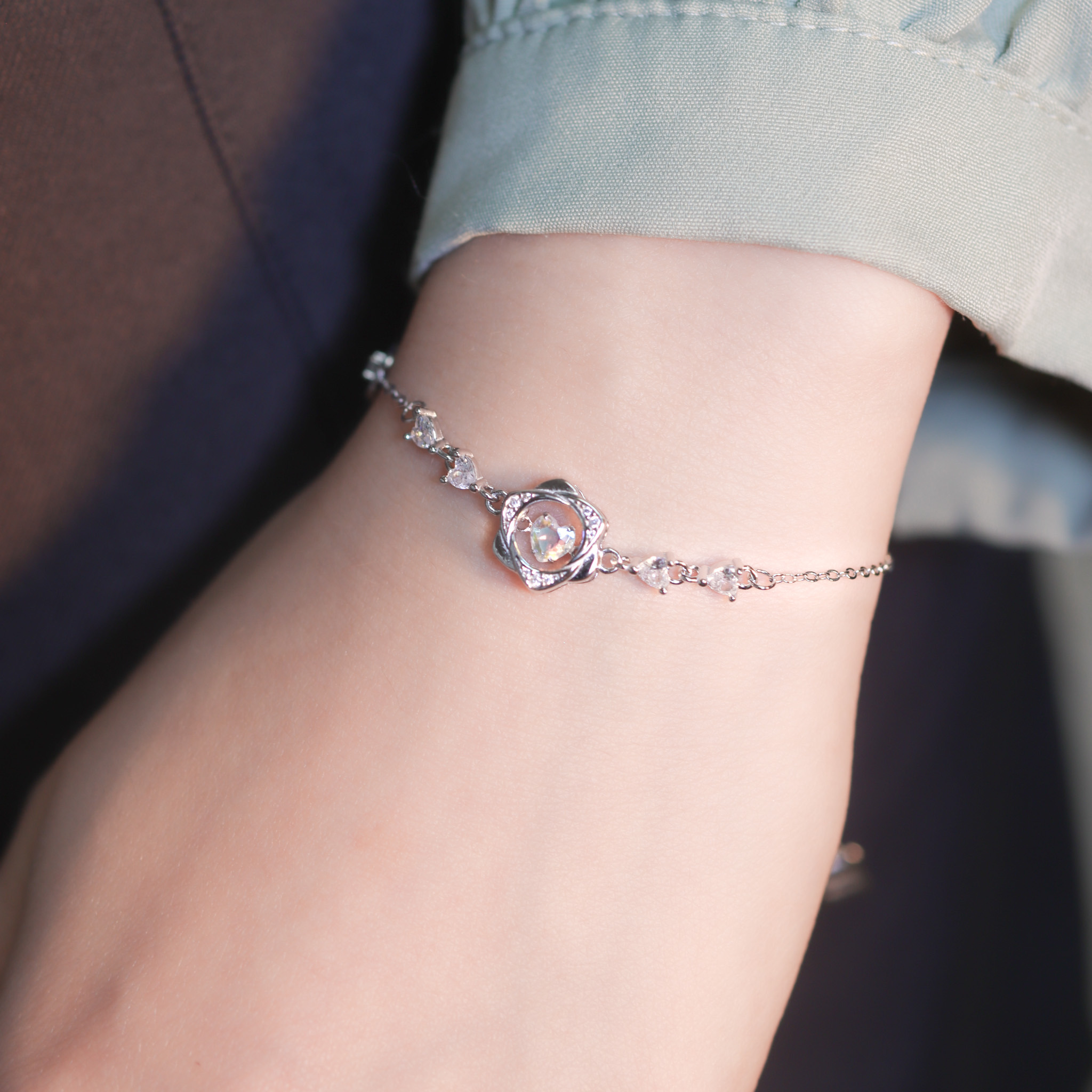 | 925銀丨懸浮花漾愛意手鏈 | BR1254 |