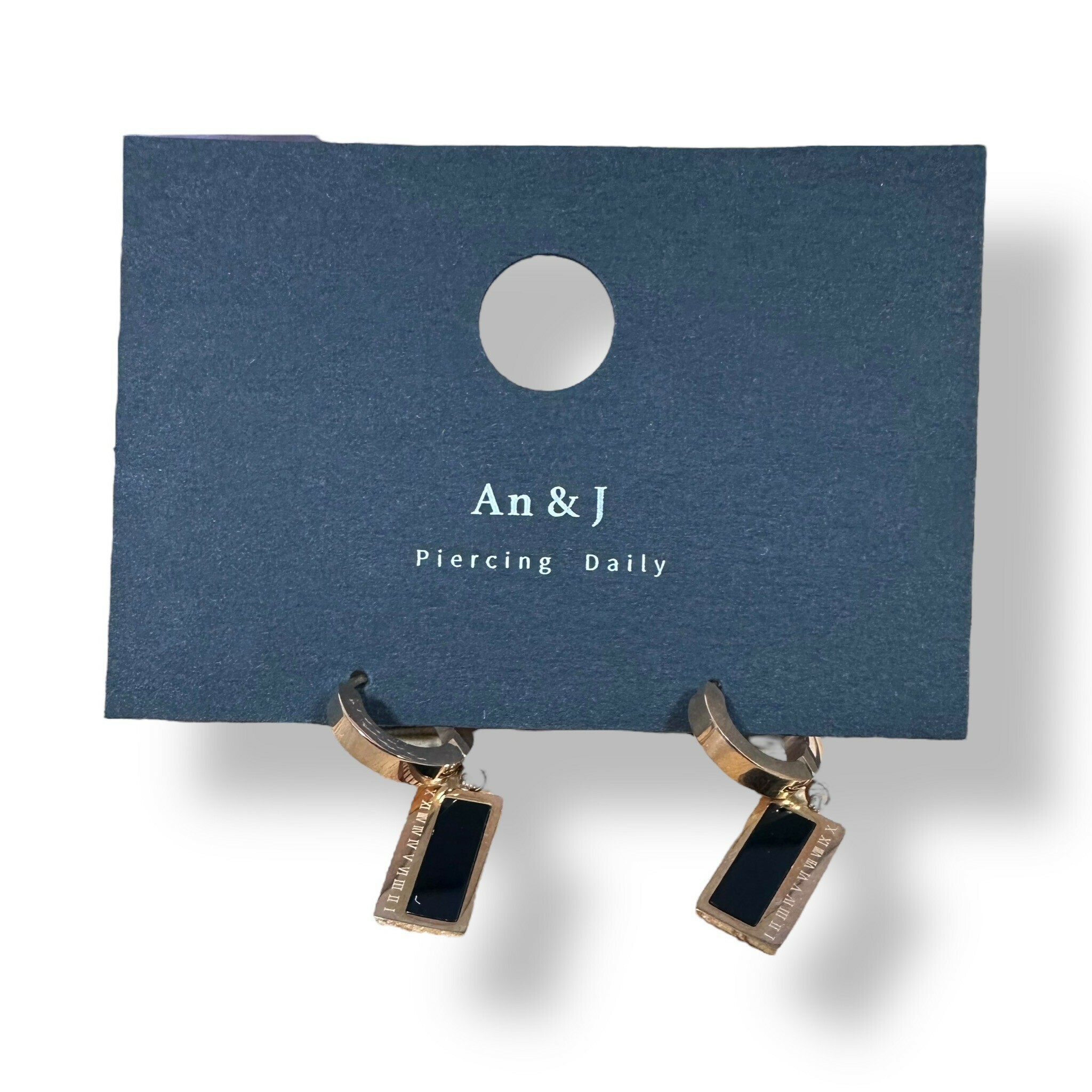 易扣-垂吊黑面長方側羅馬數字