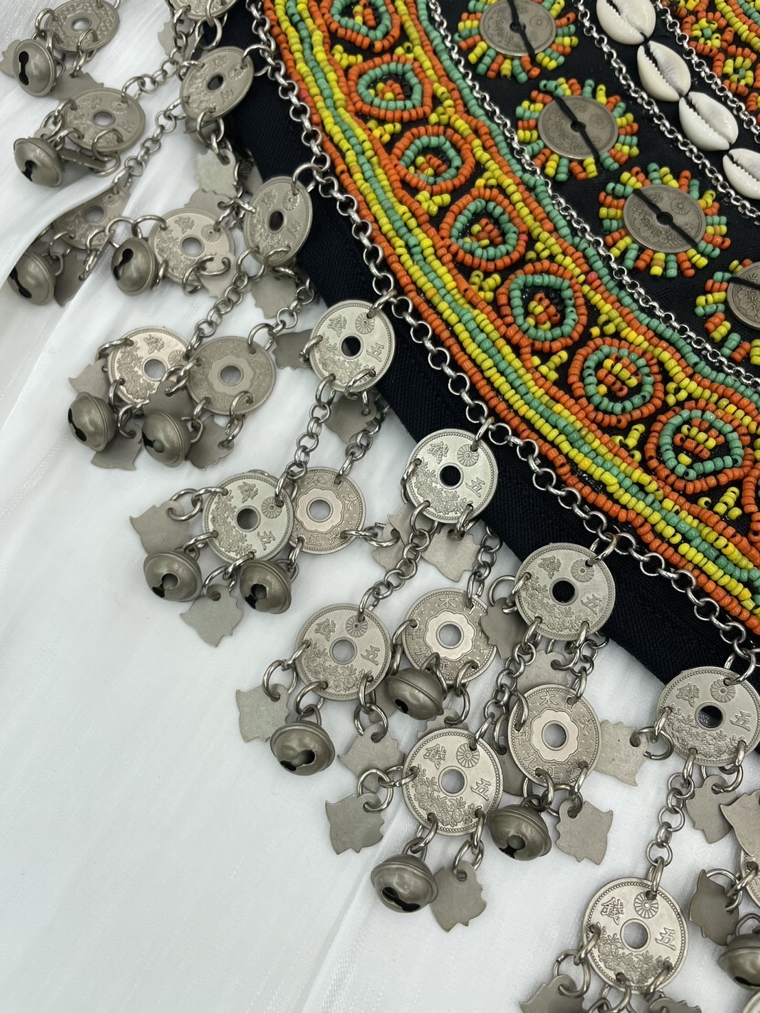 Muni-No.1五錢古幣珠繡雲肩（47cm）