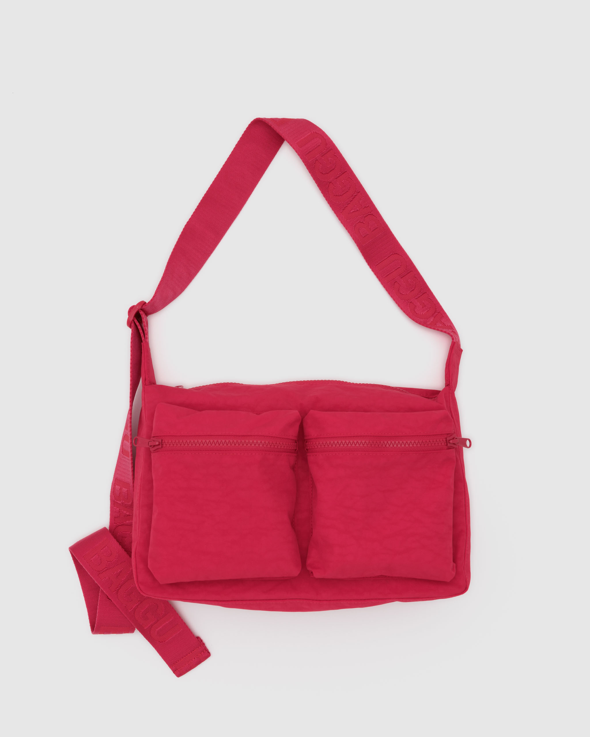 Medium Cargo Crossbody - Candy Apple | BAGGU