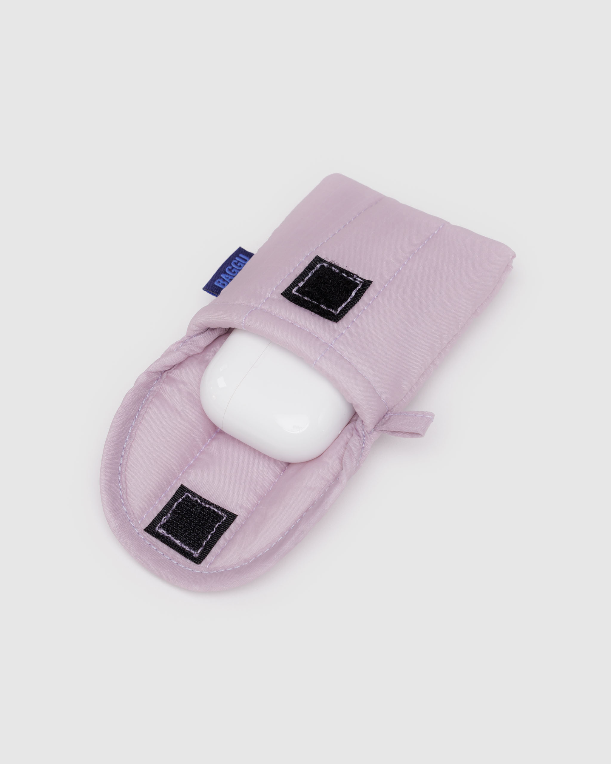 Puffy Earbuds Case - Dusty Pink | BAGGU