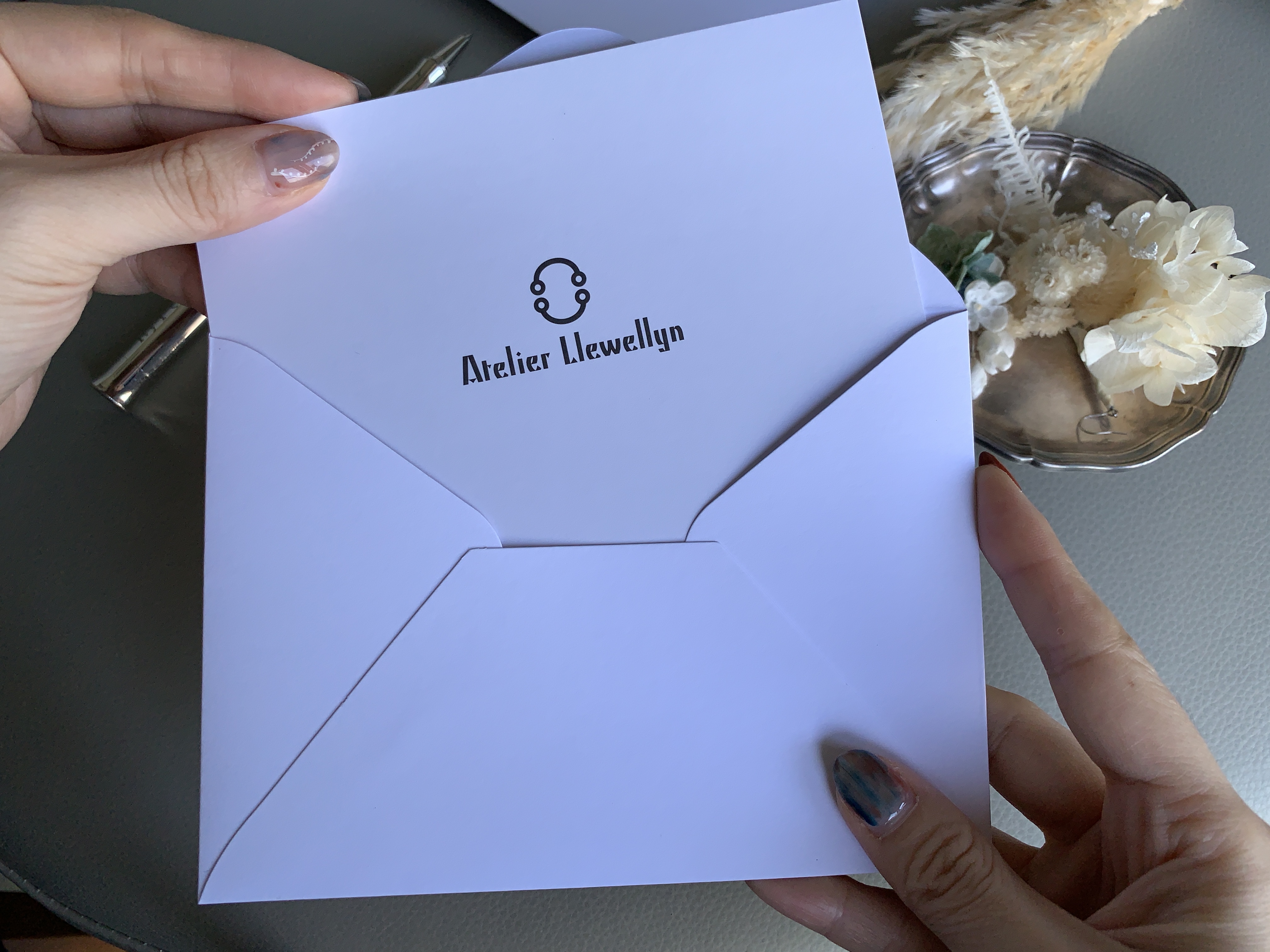 Atelier Llewellyn 品牌專屬卡片信封套組