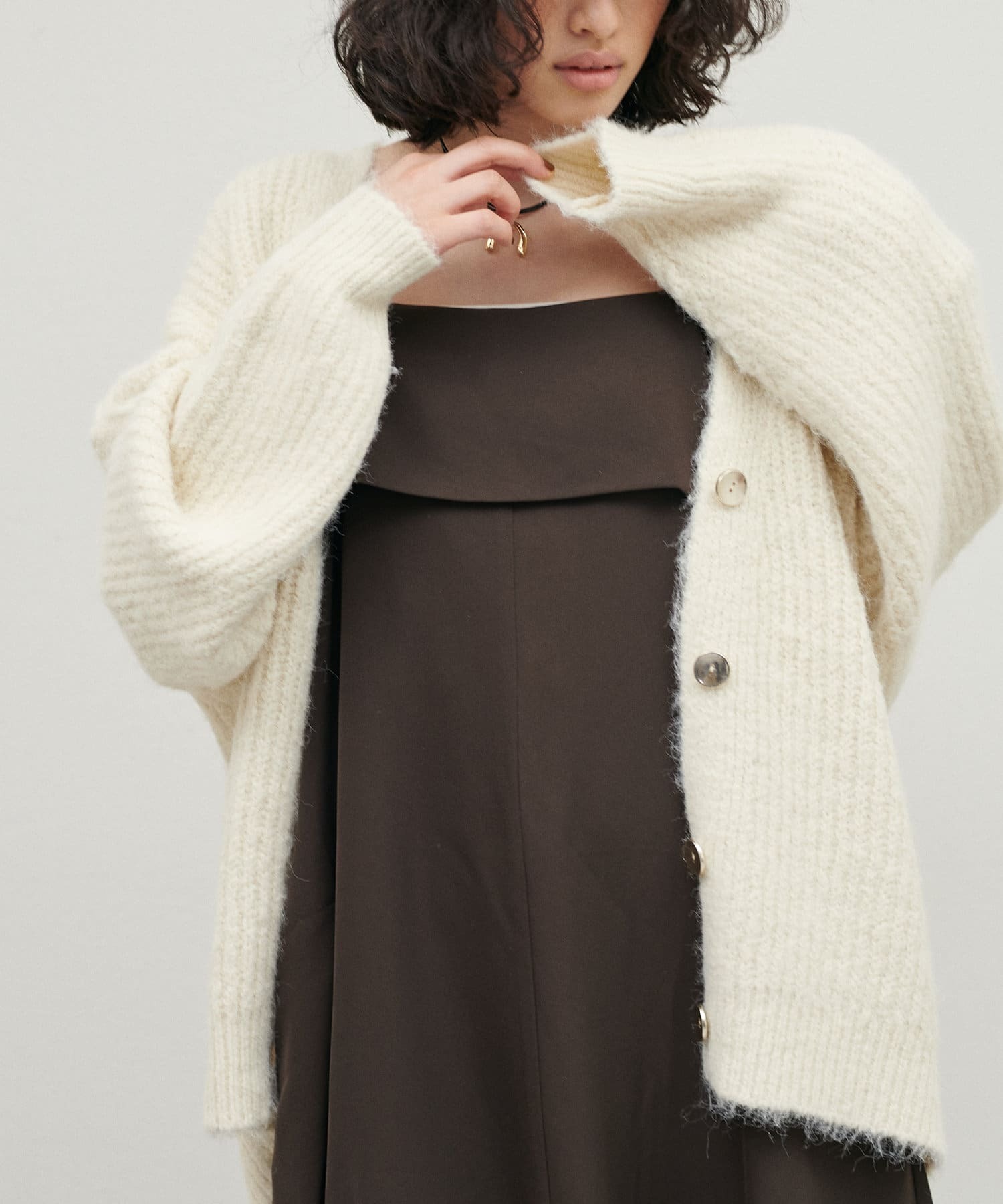 LARUTA(ラルータ)  シャギー片畦Vネックニットカーディガン米（3042050020）