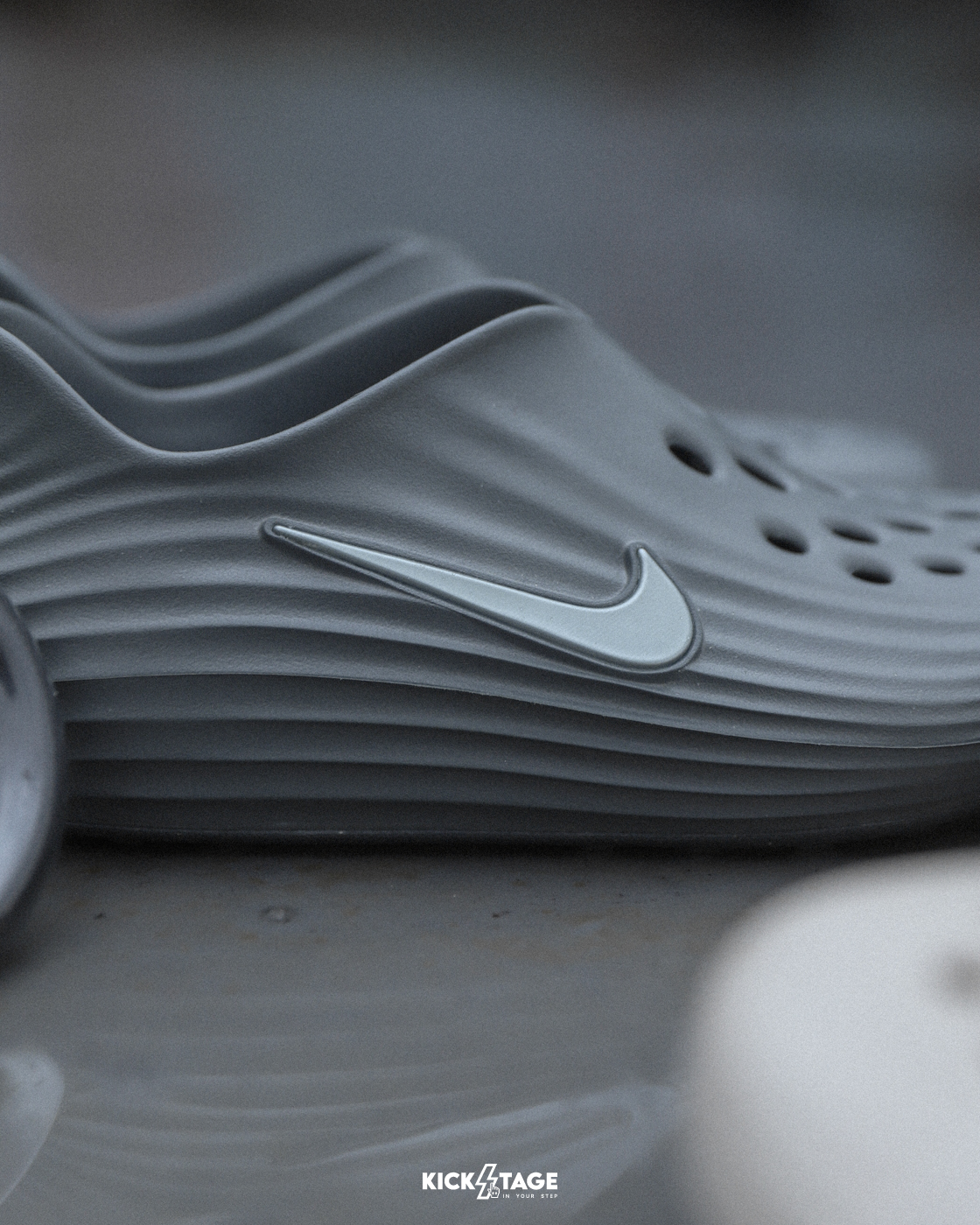 男鞋 NIKE REACTX REJUVEN8 'Smoke Grey' 灰色 泡棉 休閒 防水 涼鞋 拖鞋 恢復鞋【HV5060-002】