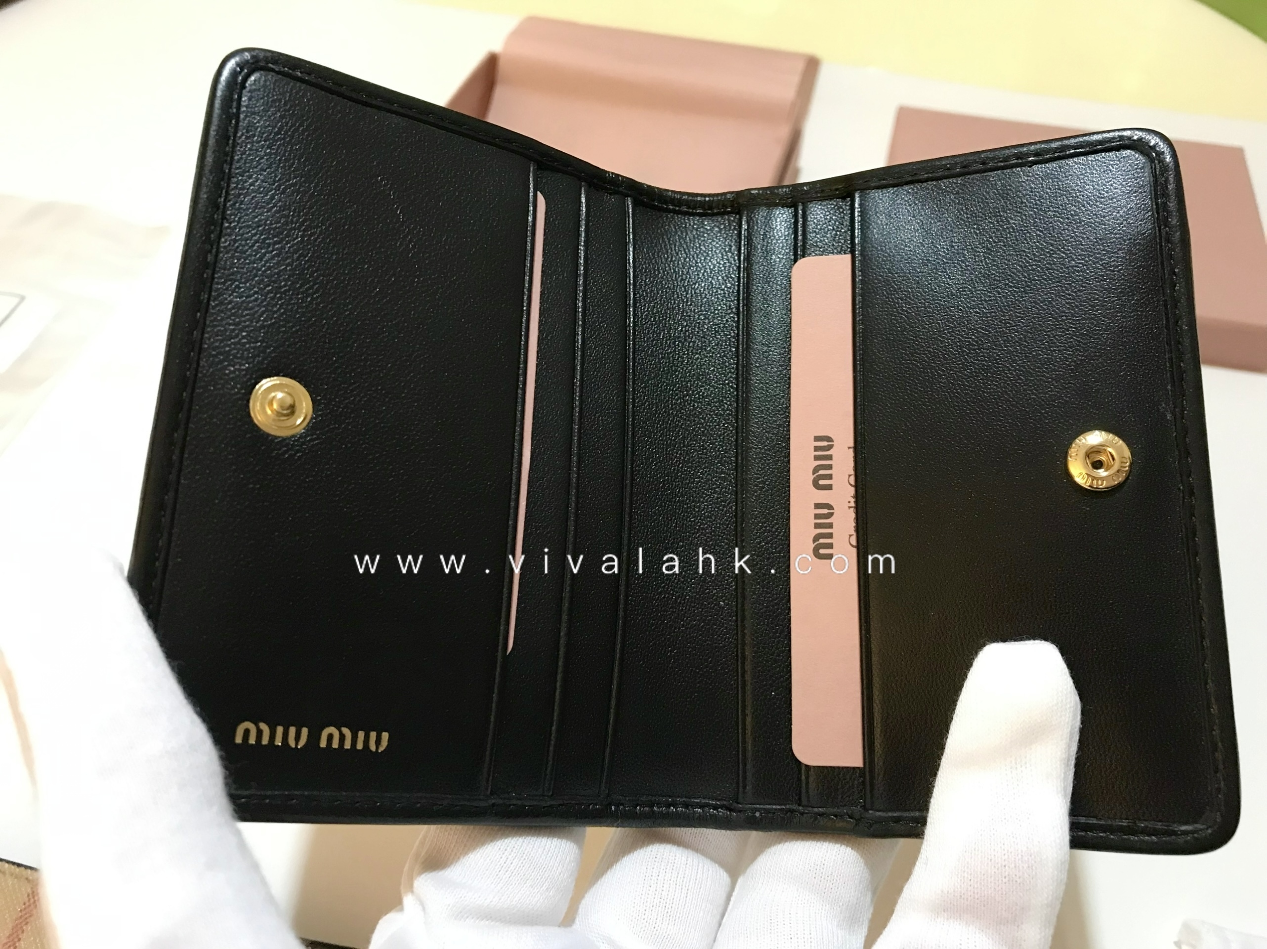 Miu Miu - Matelassé 對摺卡包