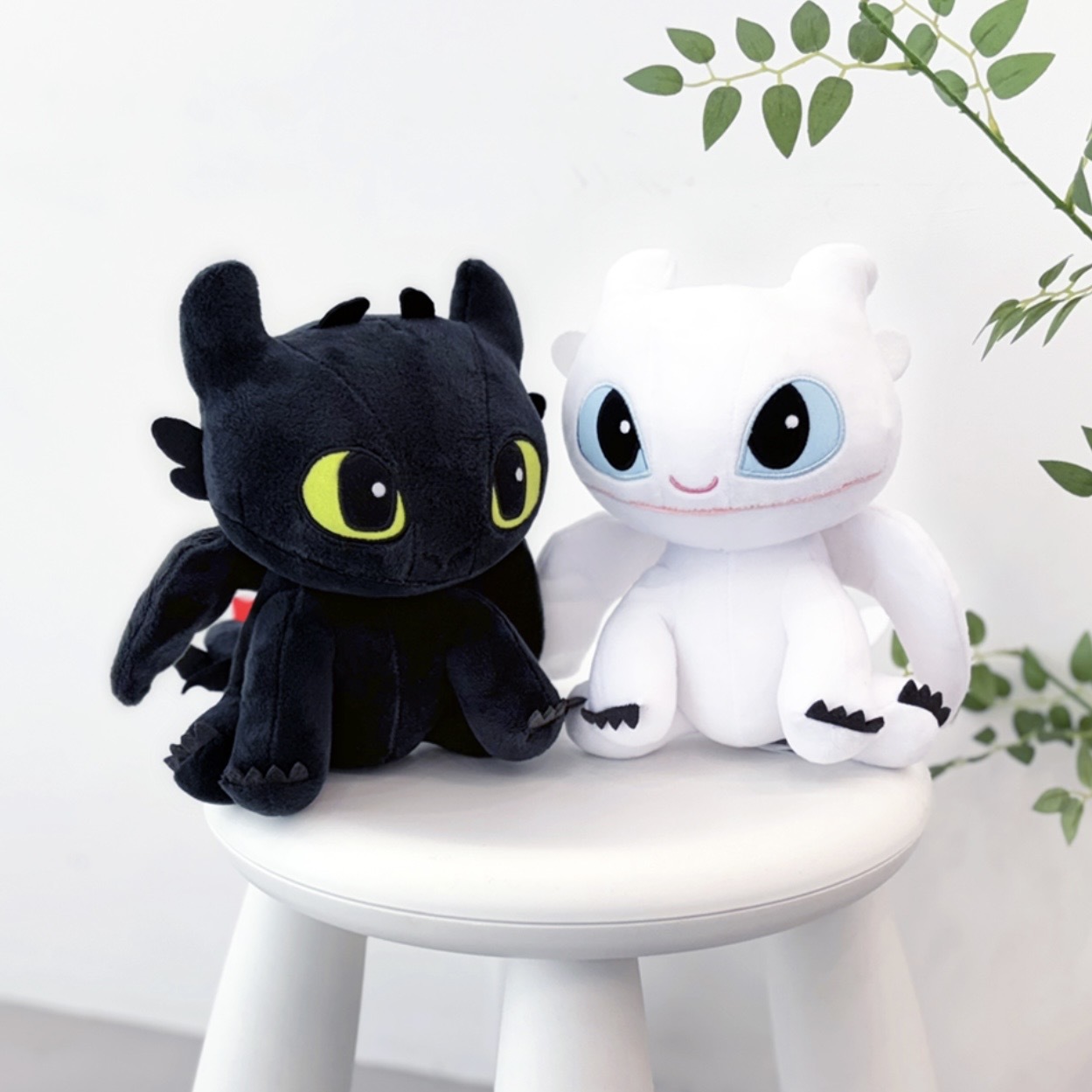 代購 馴龍高手 沒牙/光煞 坐姿玩偶 /預購