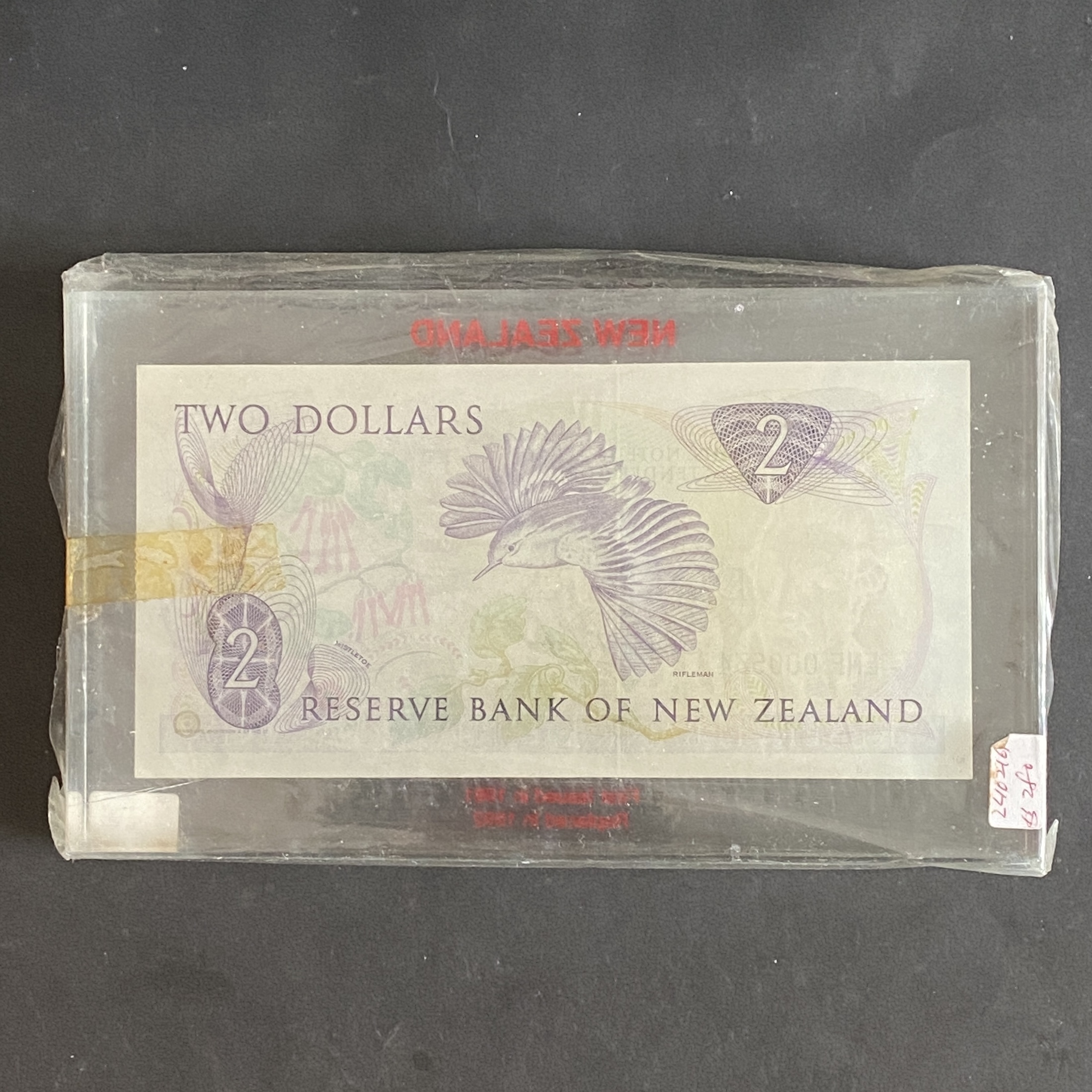 New Zealand $2 Paperweight 1989-1992 ($5 discount for face-to-face transaction)
