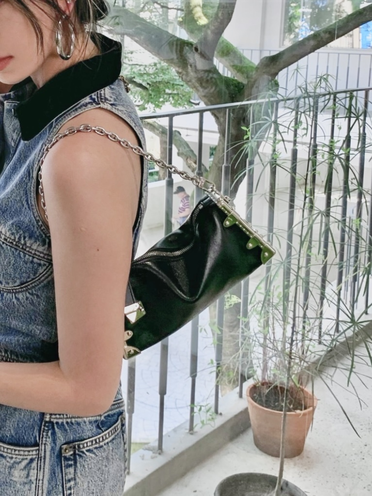 LOUIS VUITTON LV Slim Trunk 手袋