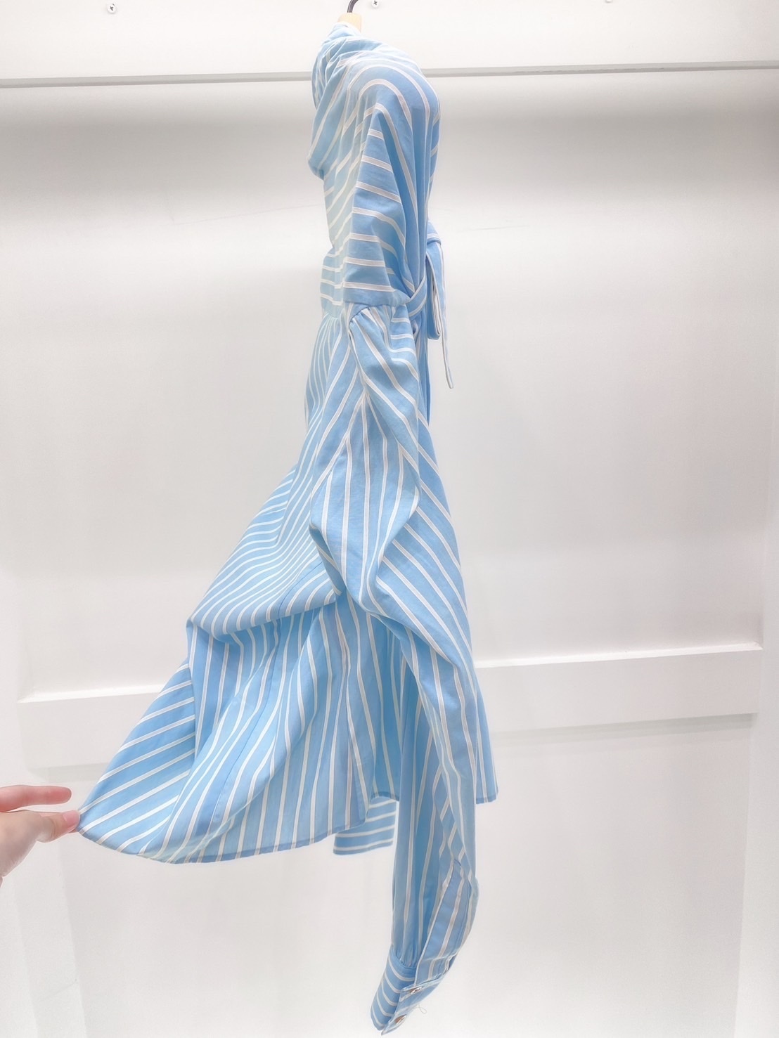 VVN設計感直條襯衫