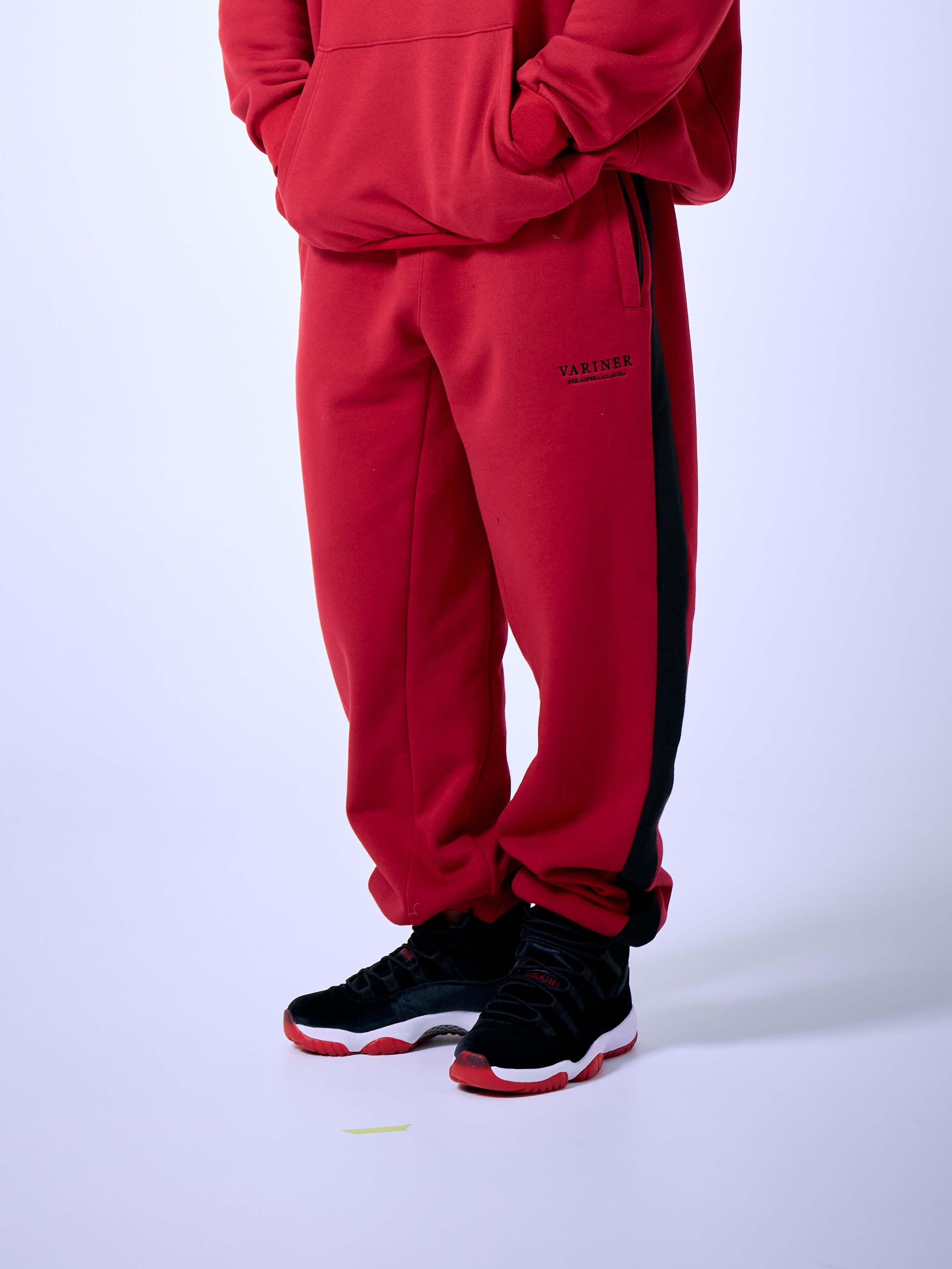 Vesuvius®Oversized jogger-勃根地紅