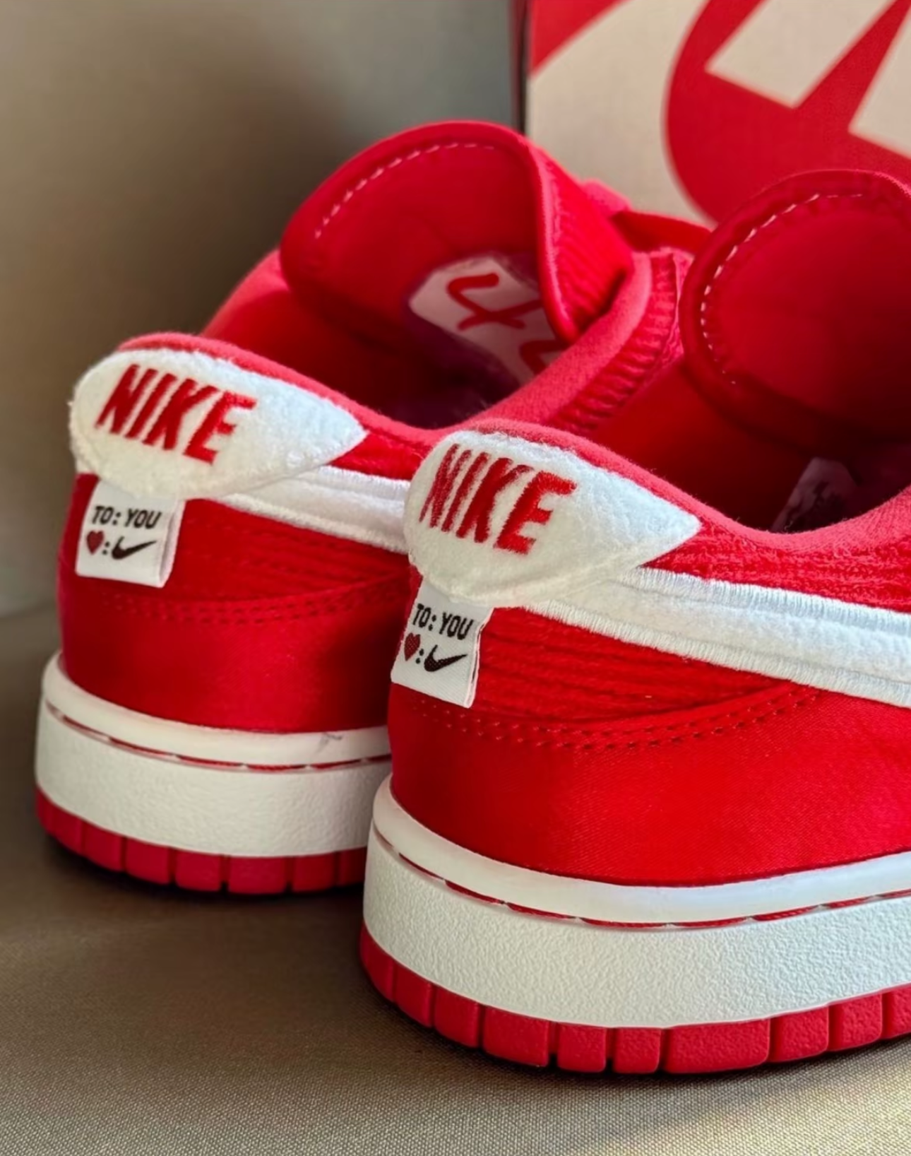 <連線代購商品>大童鞋 女生尺寸 NIKE DUNK LOW GS 'Valentine’s Day' 紅色 情人節 低筒休閒鞋【FZ3548-612】25VD