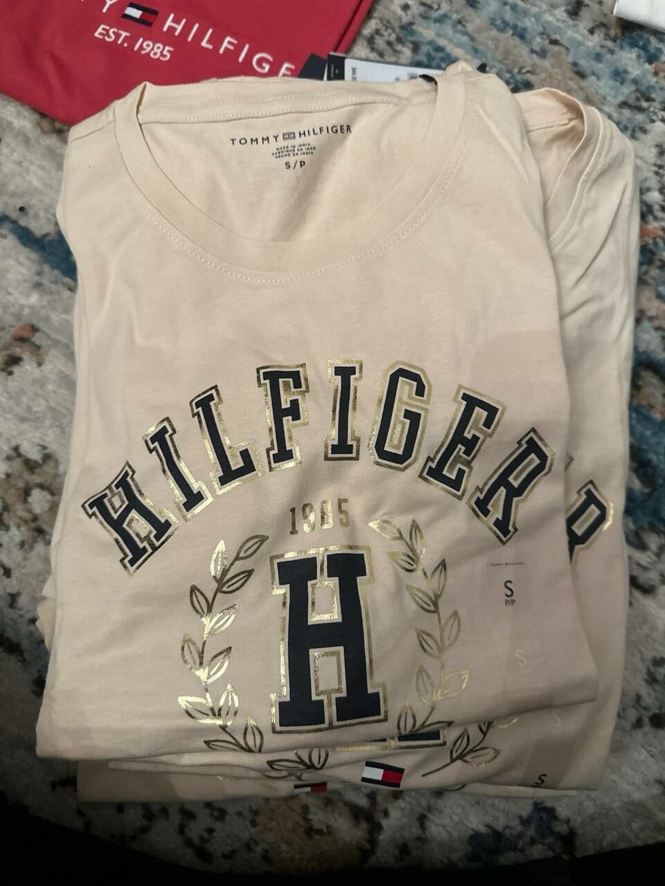 [S] TOMMY HILFIGER LAUREL LEAF LOGO LADIES TEE,TUSCAN BEIGE, 76J5451-101 [FINAL SALE] (STH954)