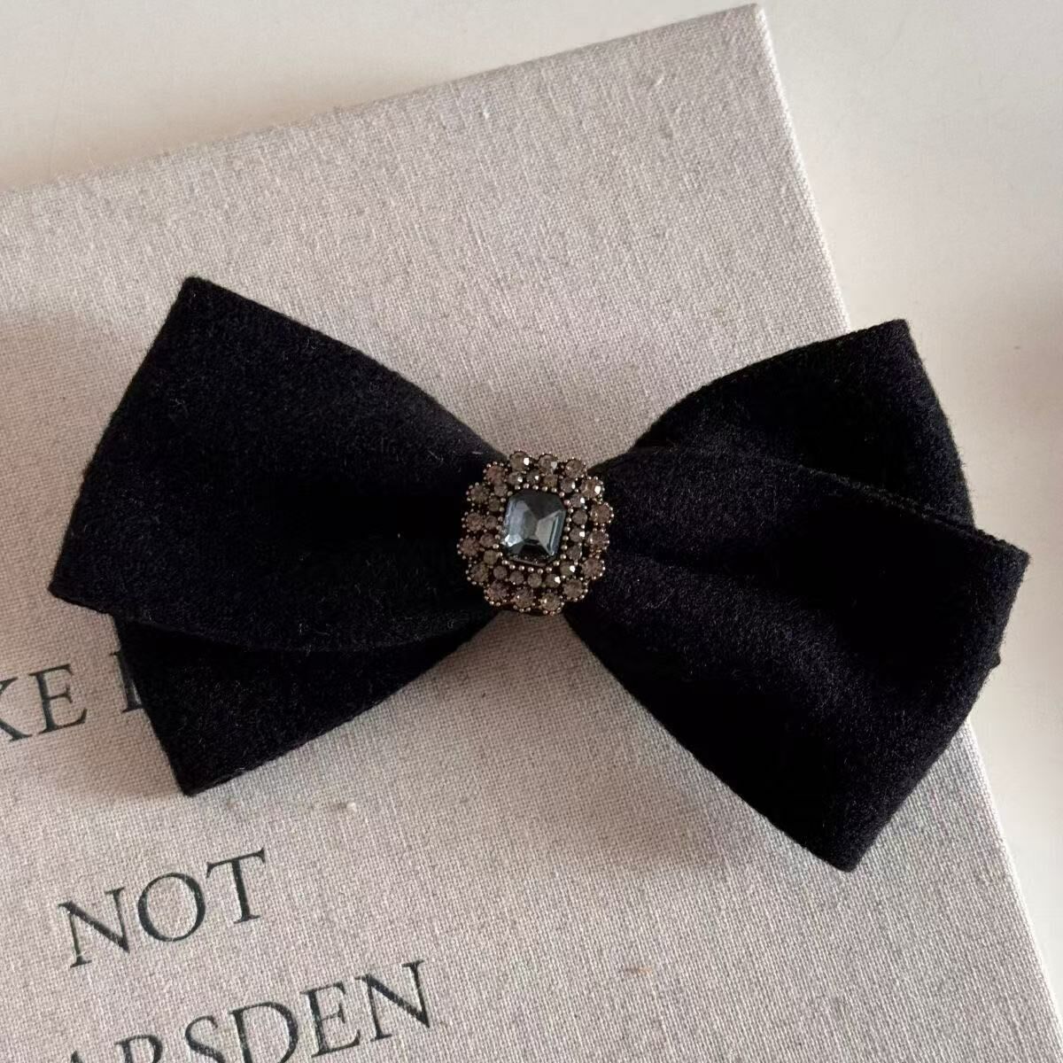 磨毛方鑽蝴蝶結