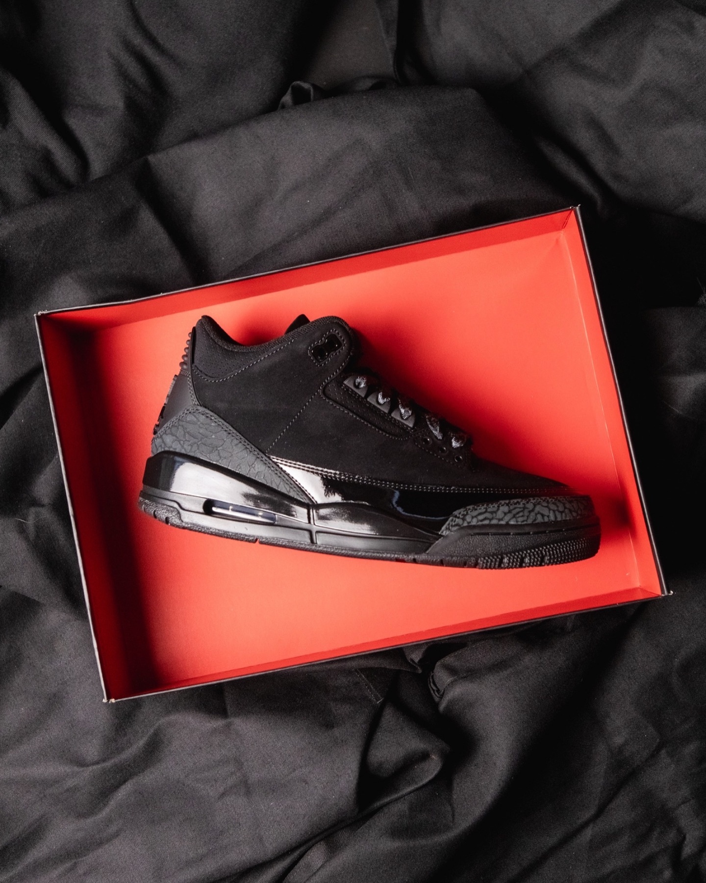 Nike Air Jordan 3 ”Black Cat“ 黑貓爆裂紋漆皮黑魂 CT8532-001