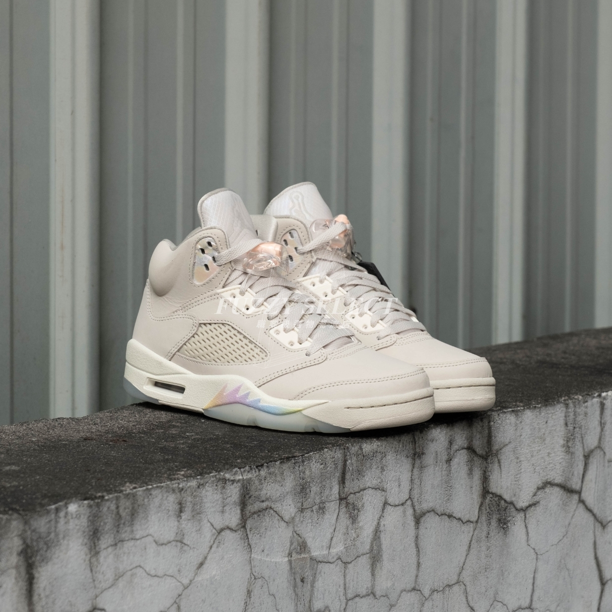 【逢甲 FUZZY】W Air Jordan 5 "Year of the Snake" 2025年 蛇年限定 HF3183-001