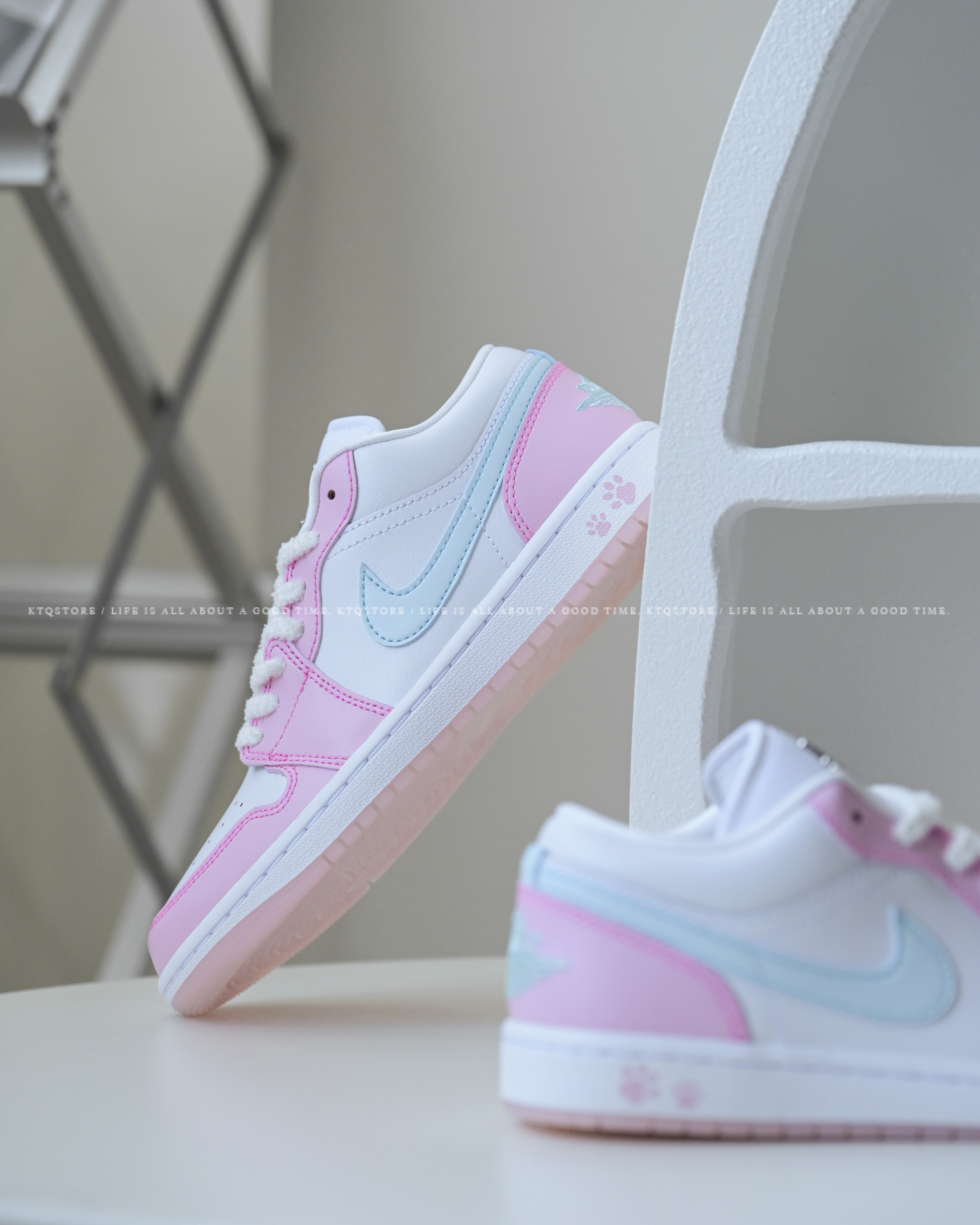 KTQ STORE ‧ Air Jordan 1 Low "Paw Print" 粉藍小狗腳印 HM3706-141