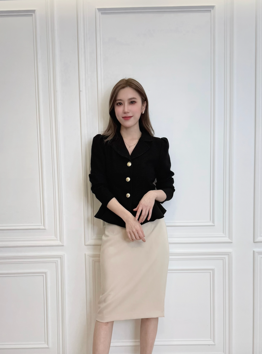 織紋金釦收腰上衣