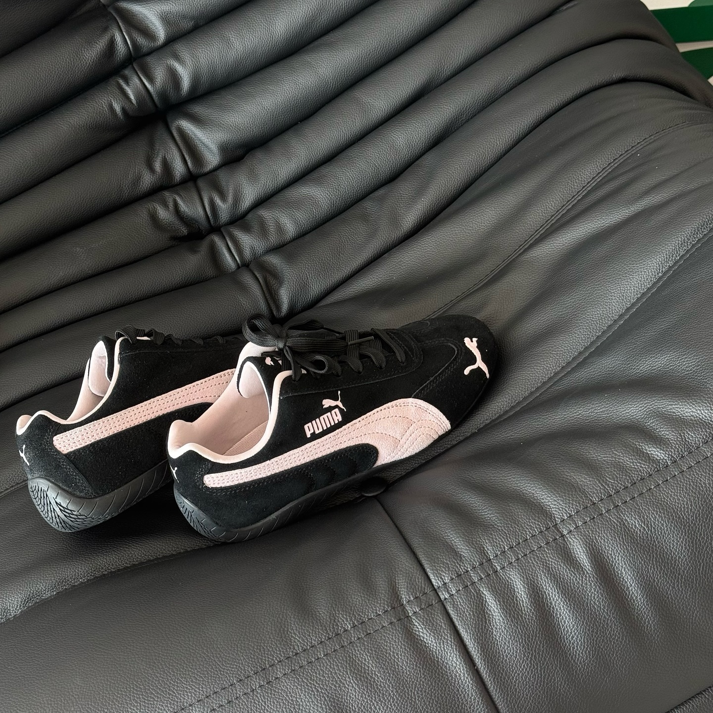 PUMA Speedcat OG ROSÉ同款 黑粉 朴彩英 小Logo 賽車鞋 39884609