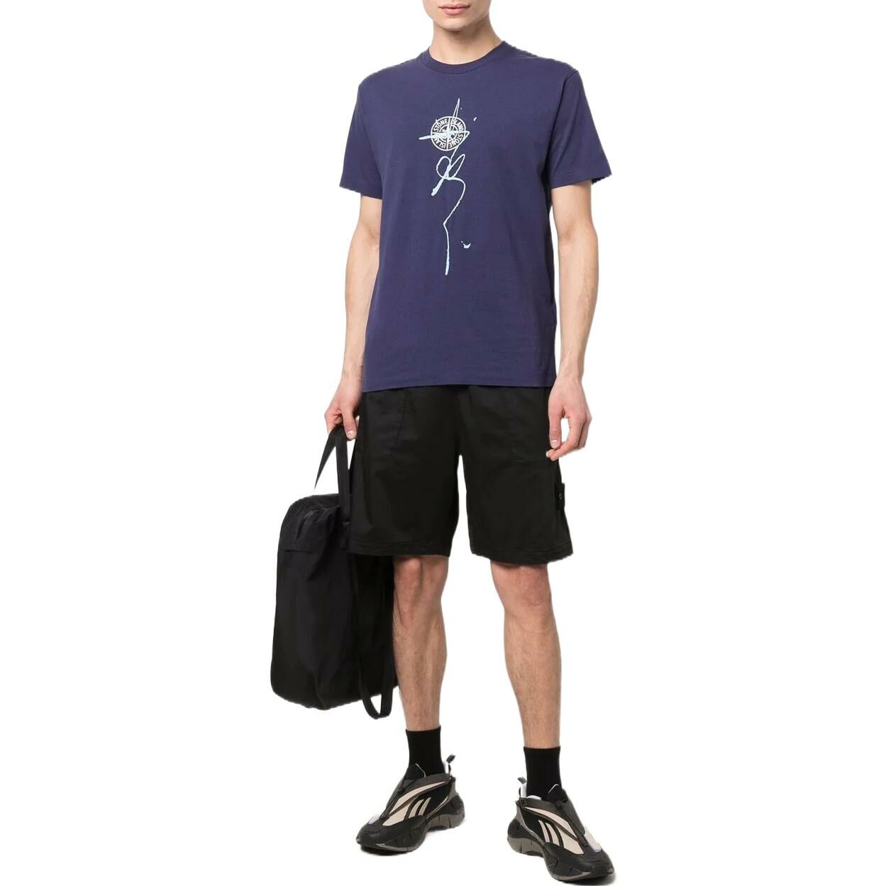【代購】STONE ISLAND L13F2 Stretch Cotton Lyocell Satin Ghost Piece Garment Dyed Shorts