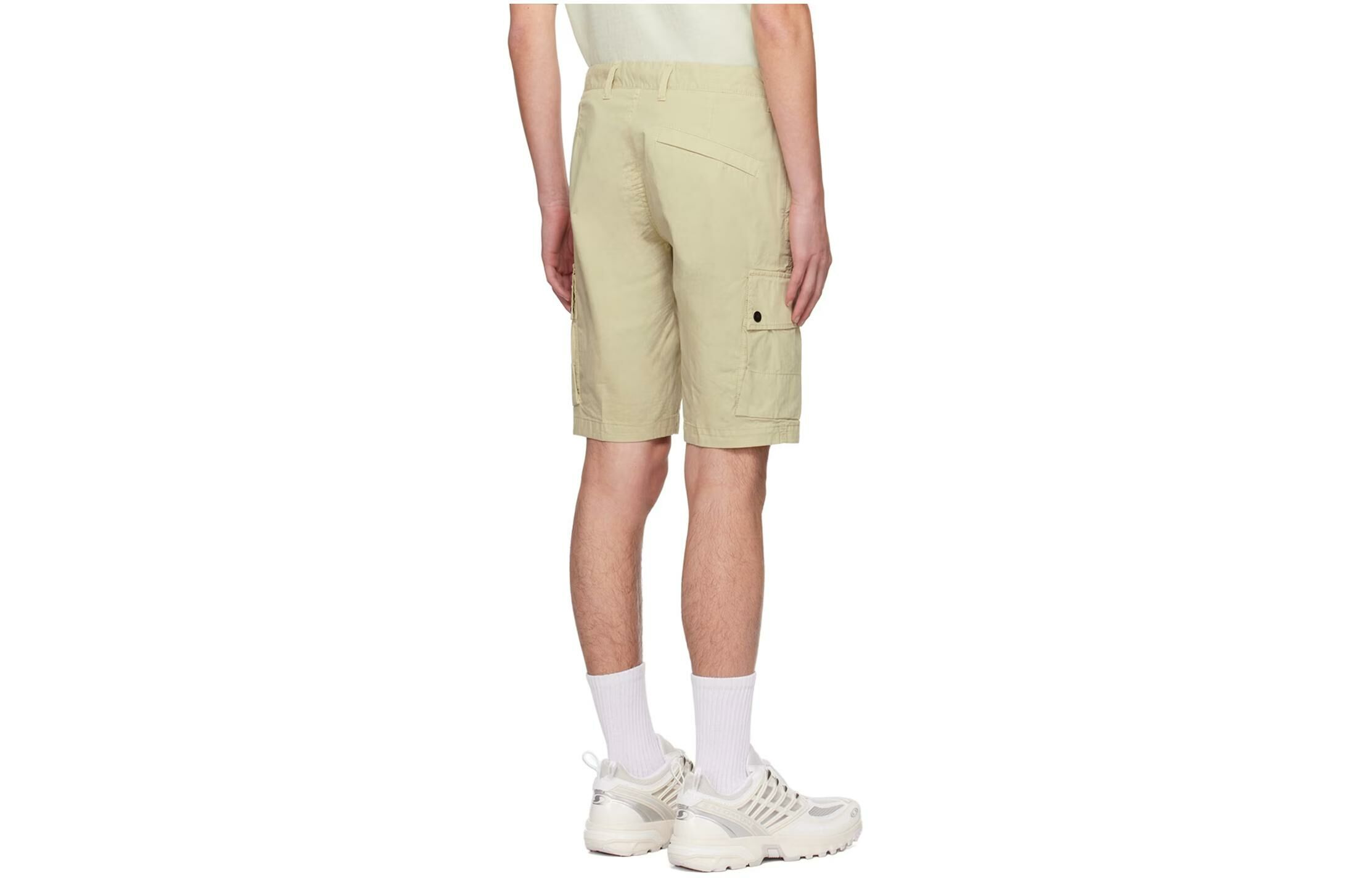 【代購】STONE ISLAND Compass-Patch Knee-Length Cargo Shorts