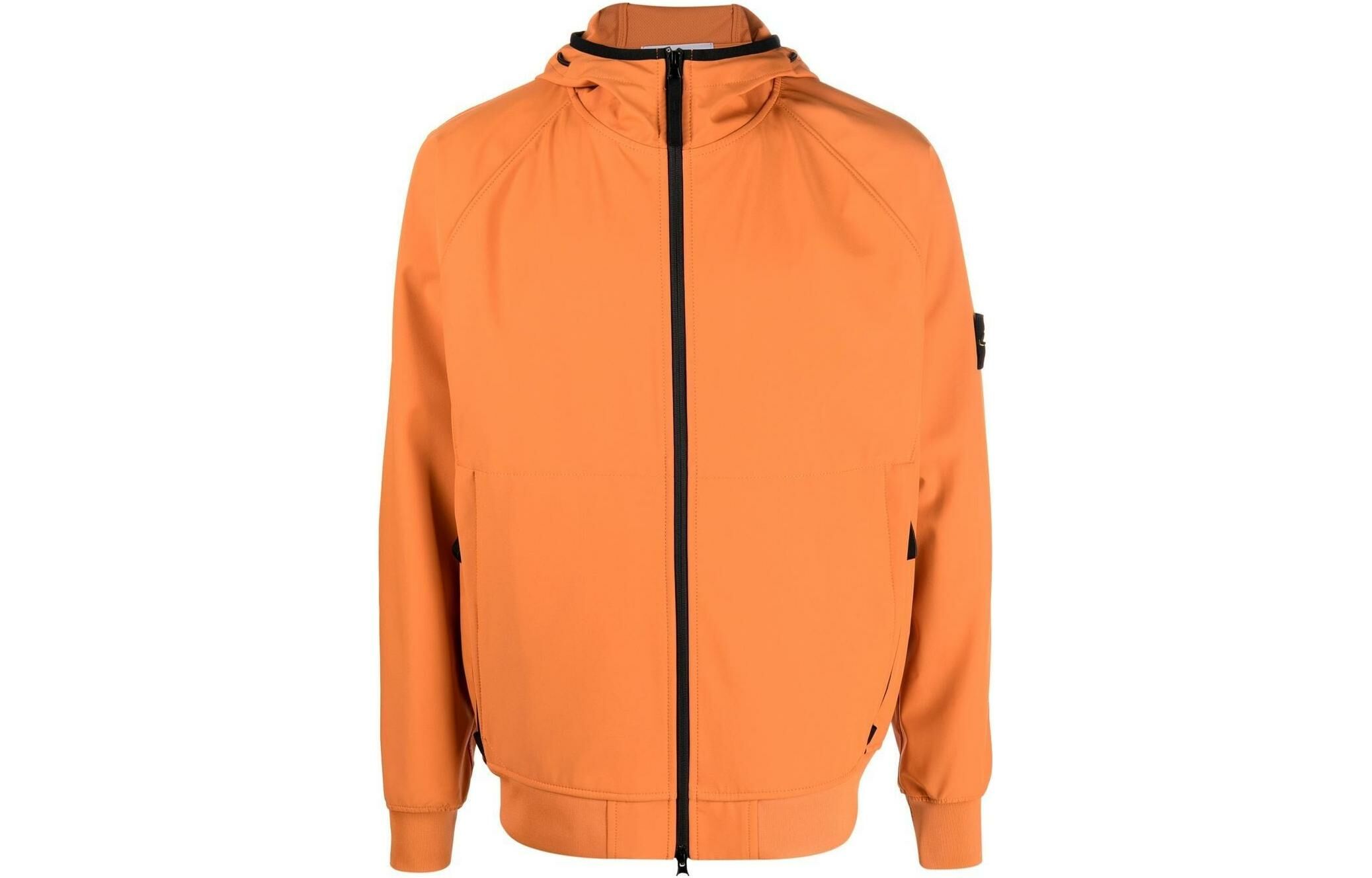 【代購】STONE ISLAND Light Soft Shell-R E.Dye Technology In Recycled Polyester Jacket