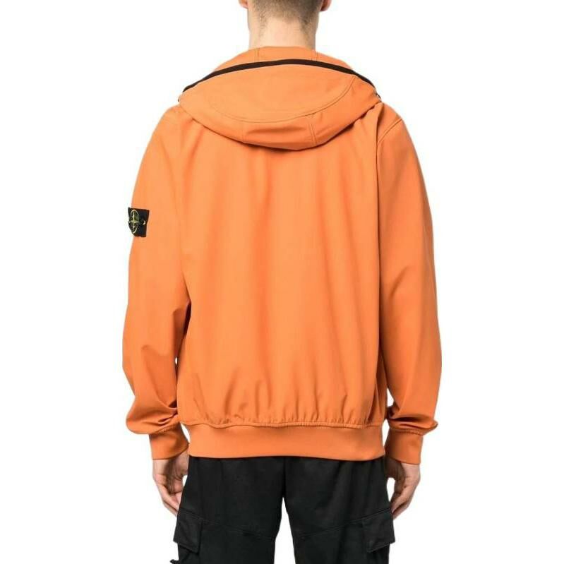 【代購】STONE ISLAND Light Soft Shell-R E.Dye Technology In Recycled Polyester Jacket