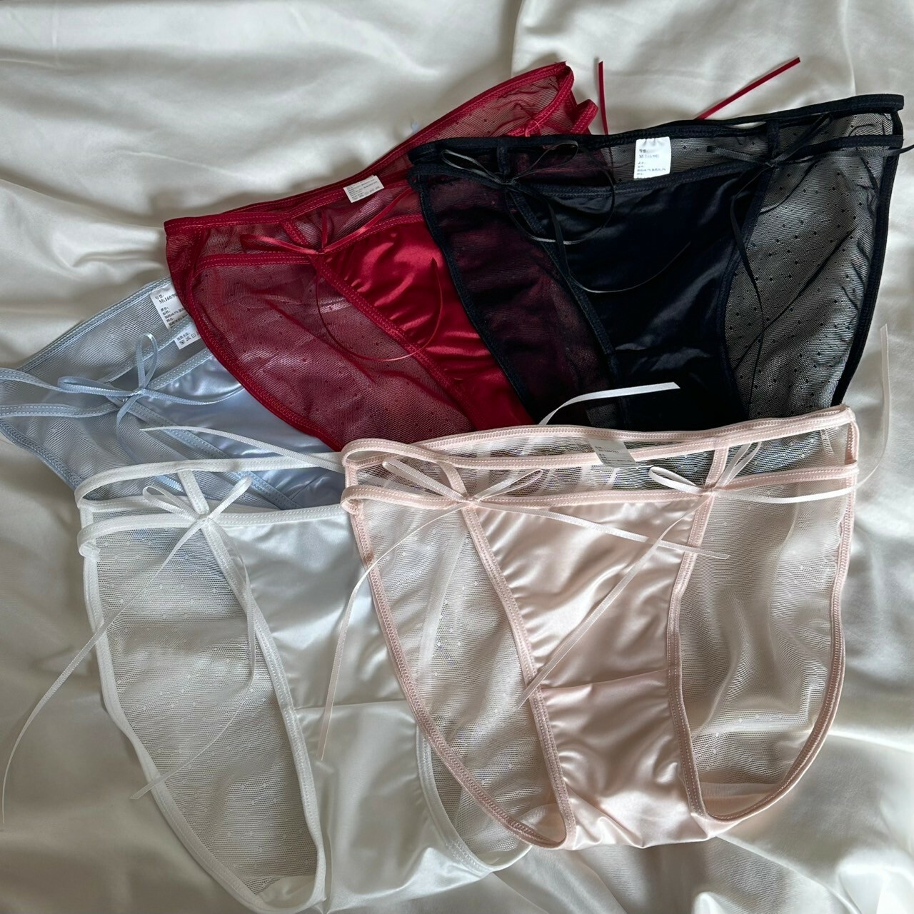 5色純欲簍空緞帶蝴蝶結內褲