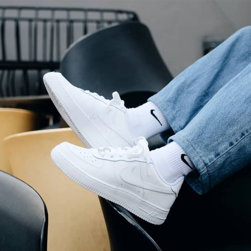 NIKE AIR FORCE 1 LE 大童 全白 [售完即止!]