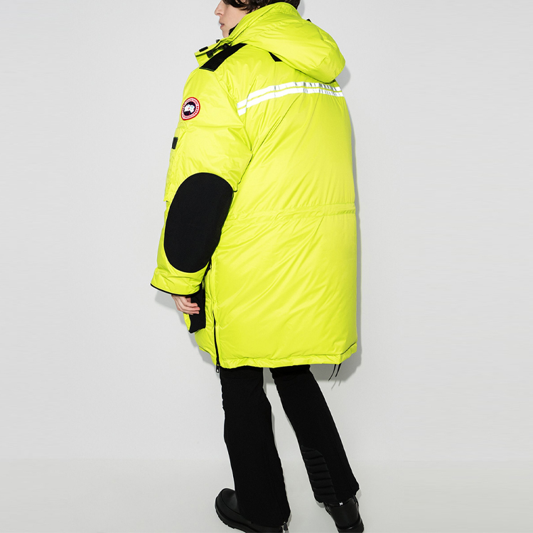 【代購】Canada Goose Snow Mantra Series Down Jacket Unisex Apple Green