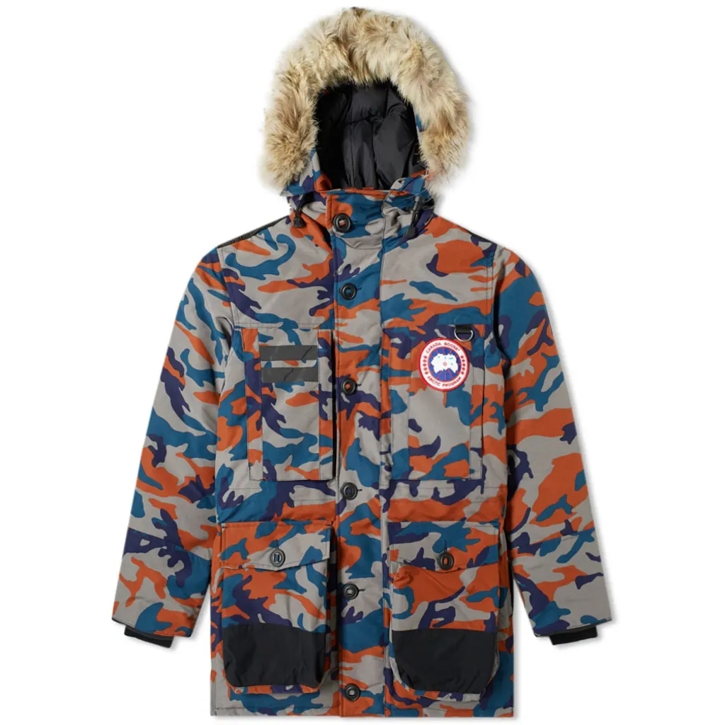 【代購】Canada Goose Coats Men Camouflage Red