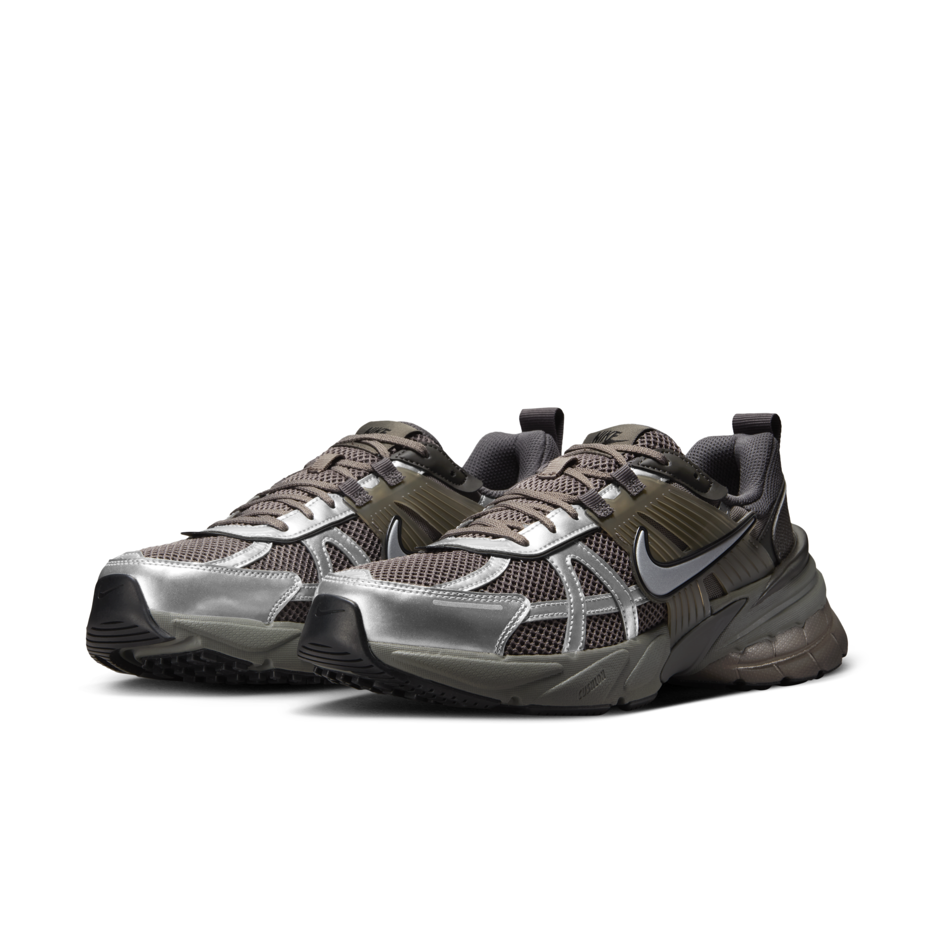 男鞋 NIKE V2K RUN 可可棕 金屬銀 復古 運動 休閒鞋【HQ1678-200】VV22