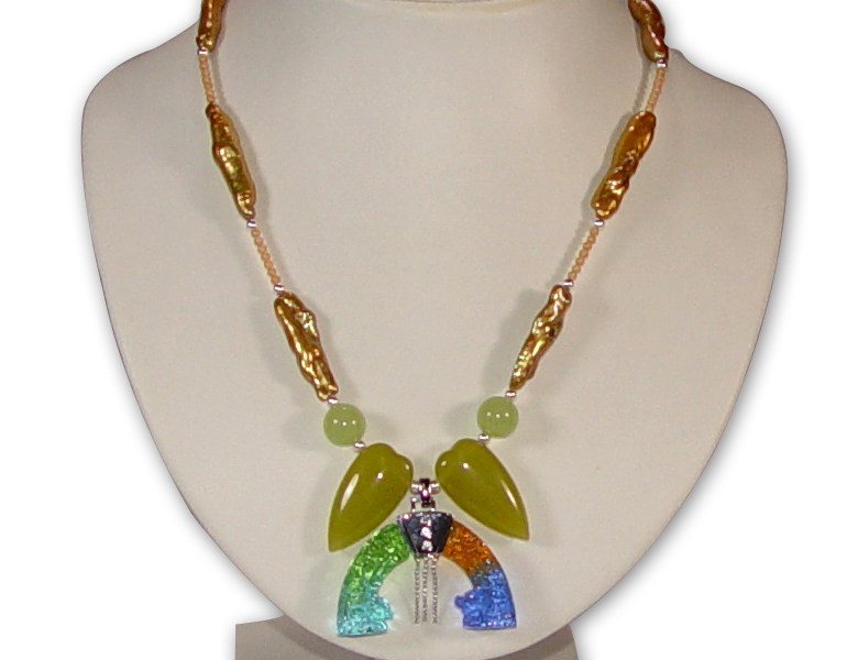 琉璃項鍊彩虹晶采｜葡萄玉髓黃金珍珠鏈 結合藝術與時尚的珠寶禮品