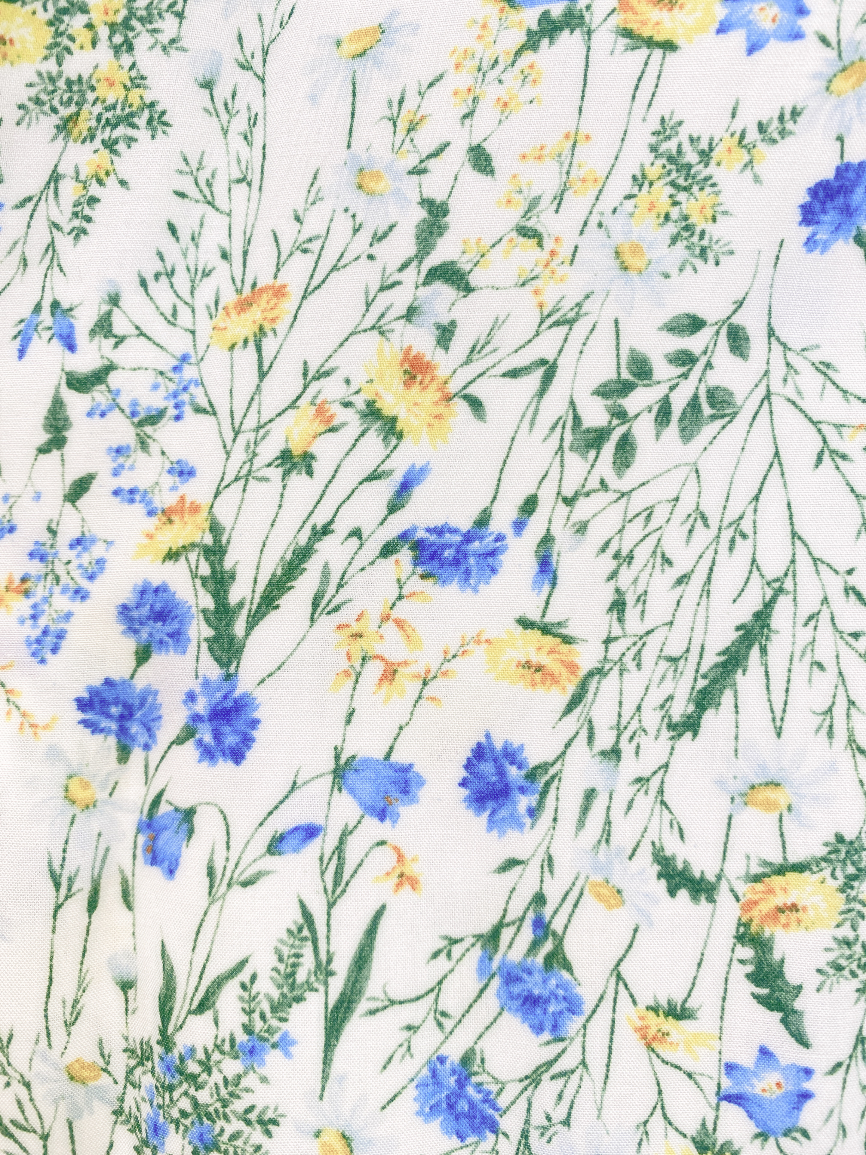 花布斜袖傘擺上衣