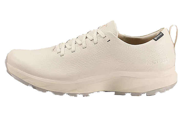 【代購】Arcteryx Solano Low-Top Running Shoes Unisex Pelican White