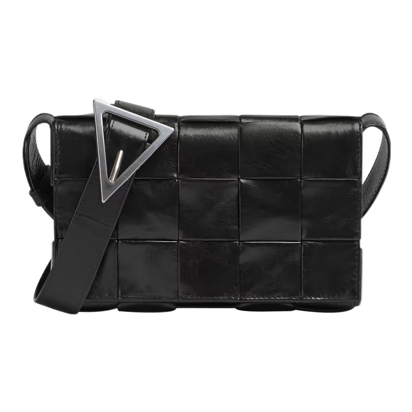 BOTTEGA VENETA BV Cassette Intreccio 皮革斜背袋