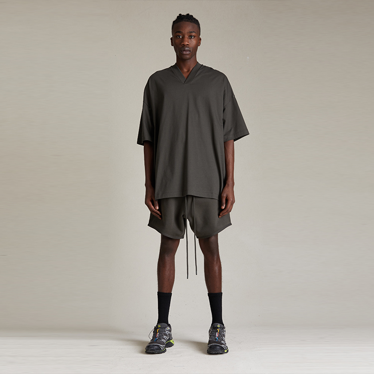 【代購】Fear Of God Essentials V-Neck Tee