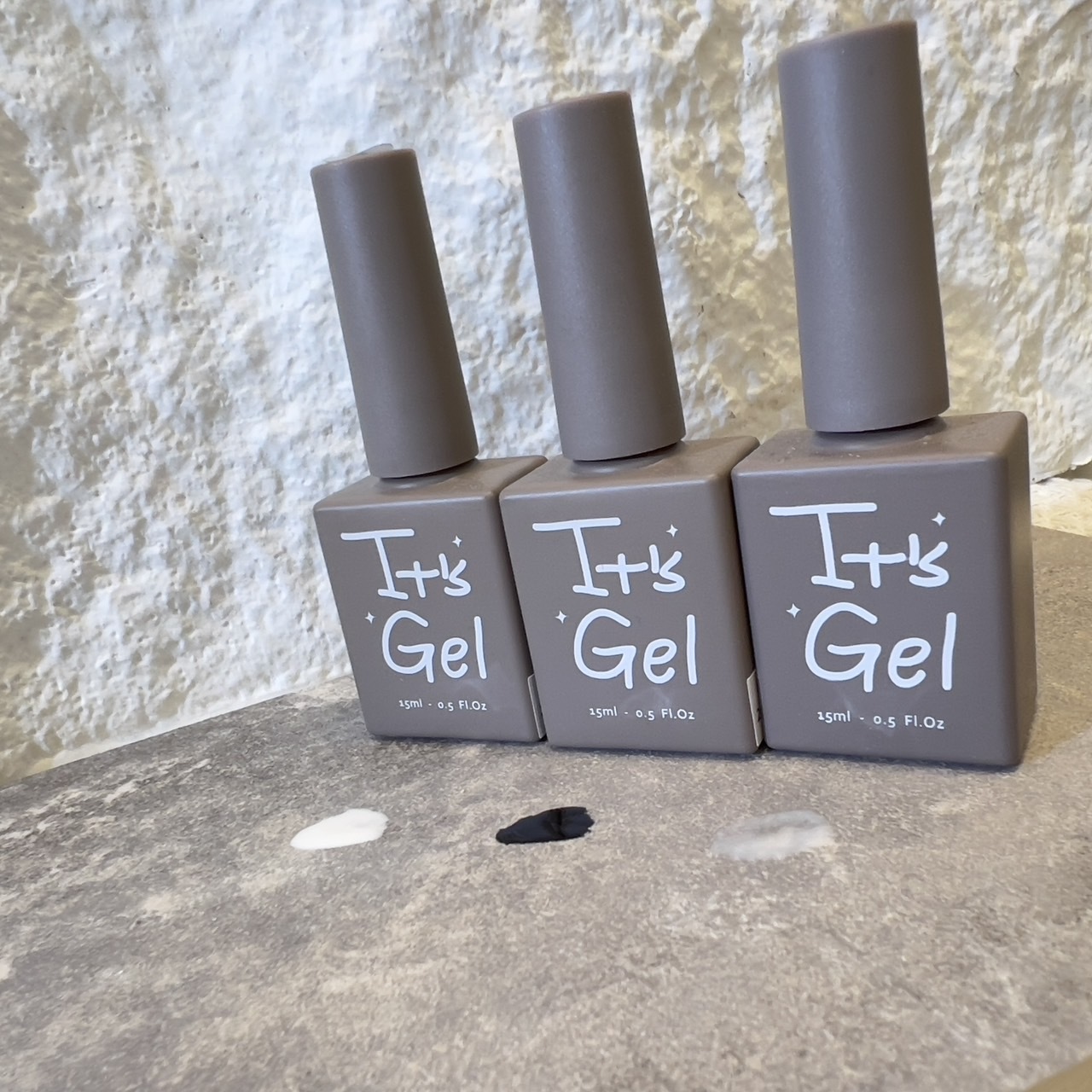 "抽屜必備三色組"純黑、純白、濃乳白 暈染、手繪、造型必備套組