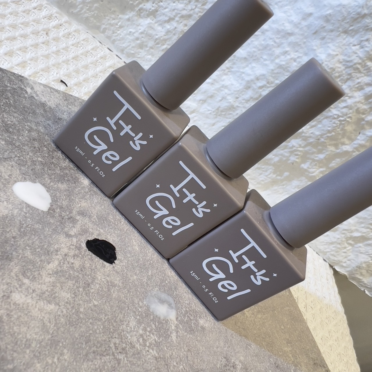 "抽屜必備三色組"純黑、純白、濃乳白 暈染、手繪、造型必備套組