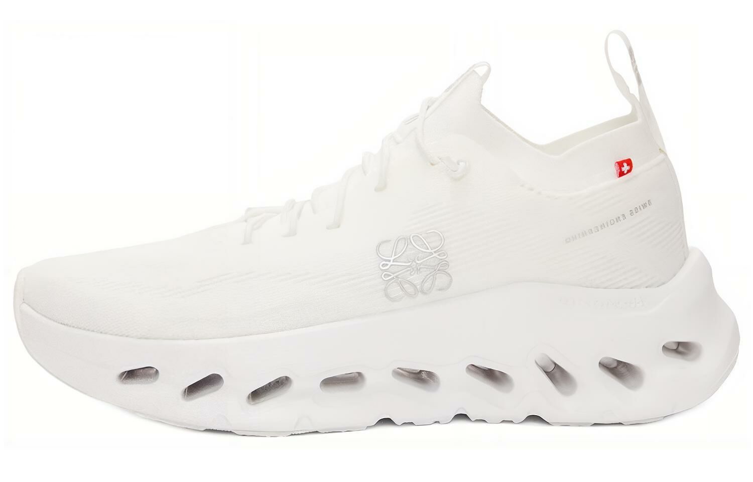 【代購】ON LOEWE X Women's Cloudtilt 'All White'