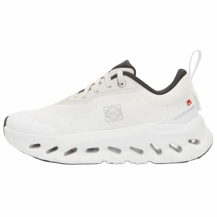 【代購】On x LOEWE Cloudtilt 2 Low-Top Running Shoes Men's White