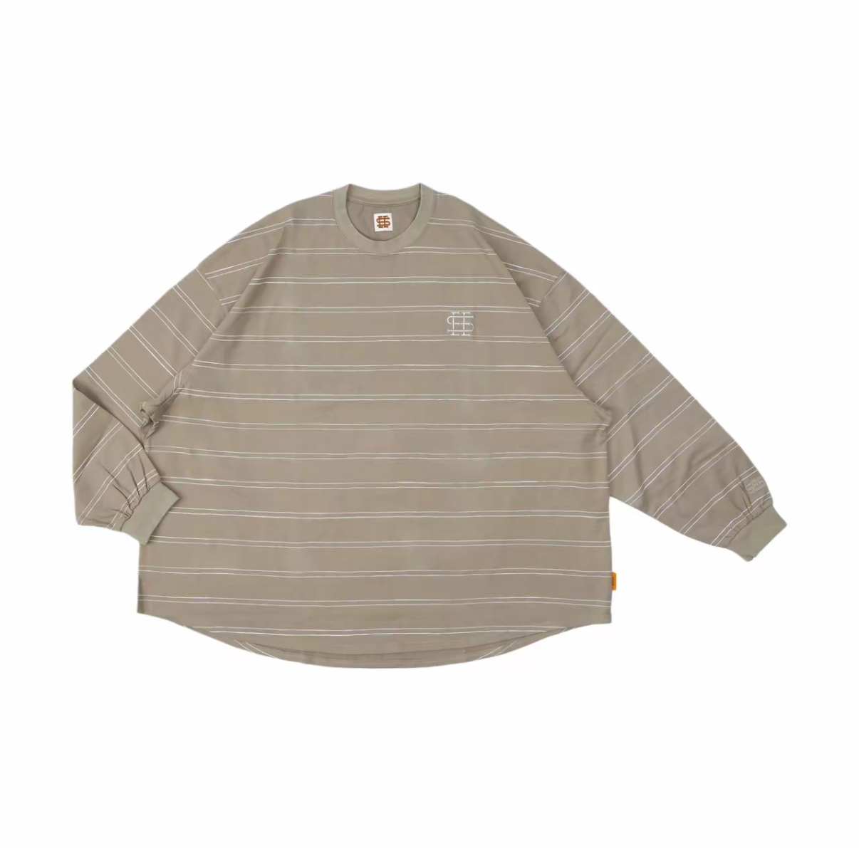SEE SEE X GROUND FLOOR MACAU X LIVIN' SUPER BIG ROUND LS DOUBLE STRIPE TEE 聯名 條紋 圓領 刺繡 LOGO 薄長T 男女同款 灰色/卡其