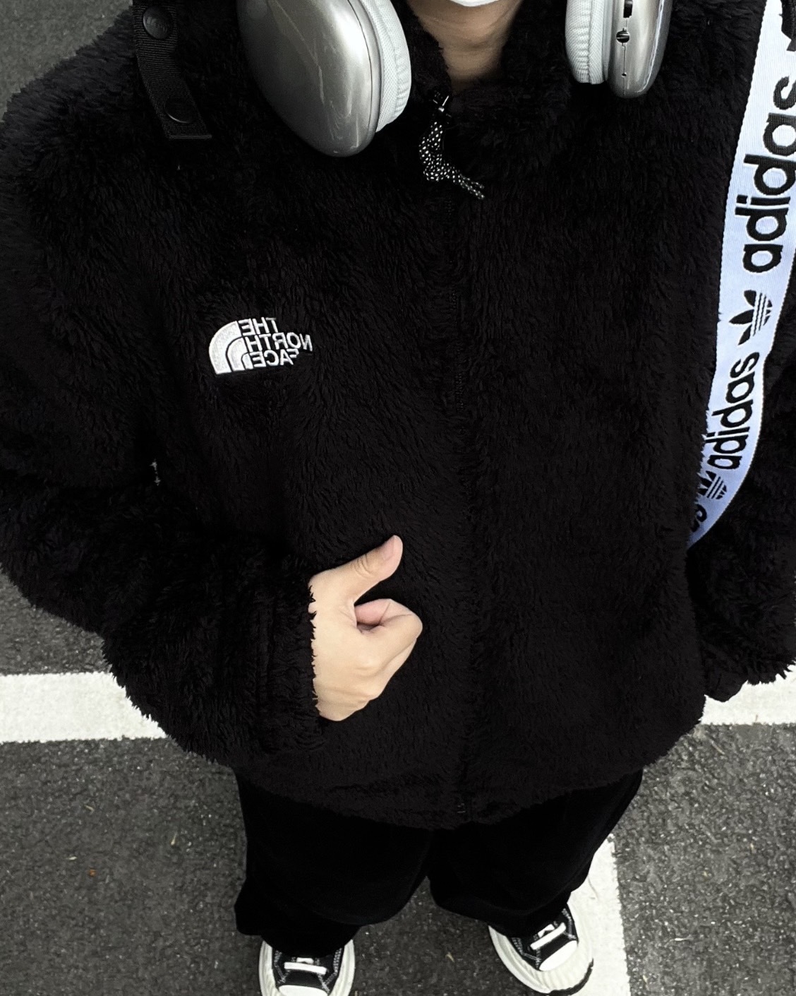 【現貨】The North Face 北臉 毛毛 羊羔毛 保暖 絨毛 外套 黑 米白 寶寶藍