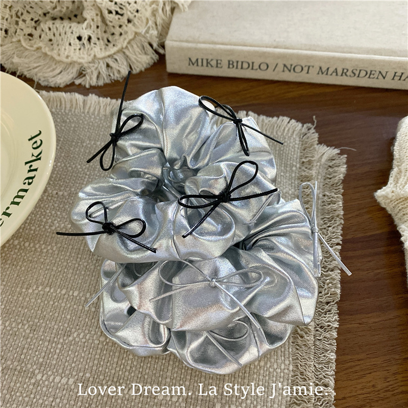 《5623》銀色蝴蝶結大腸髮圈